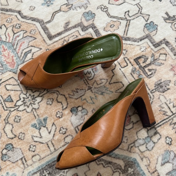 Donald J. Pliner Women's Brown Mules - Picture 2 of 4